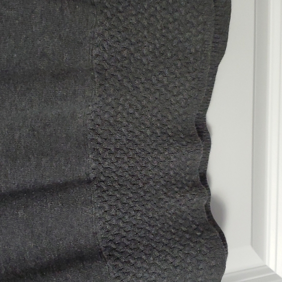 Haggar Cowl Neck Sweater - Picture 4 of 6